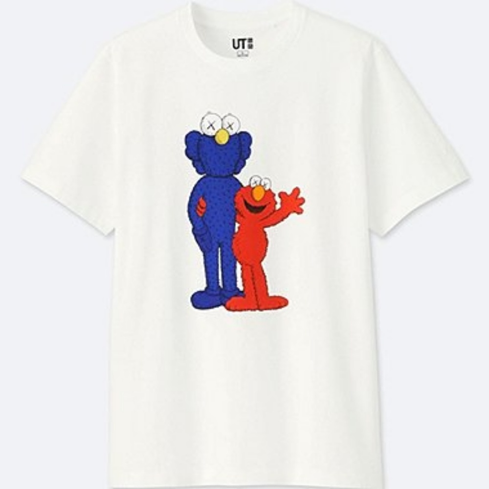 UNIQLO KAWS X SESAME STREET T-SHIRT